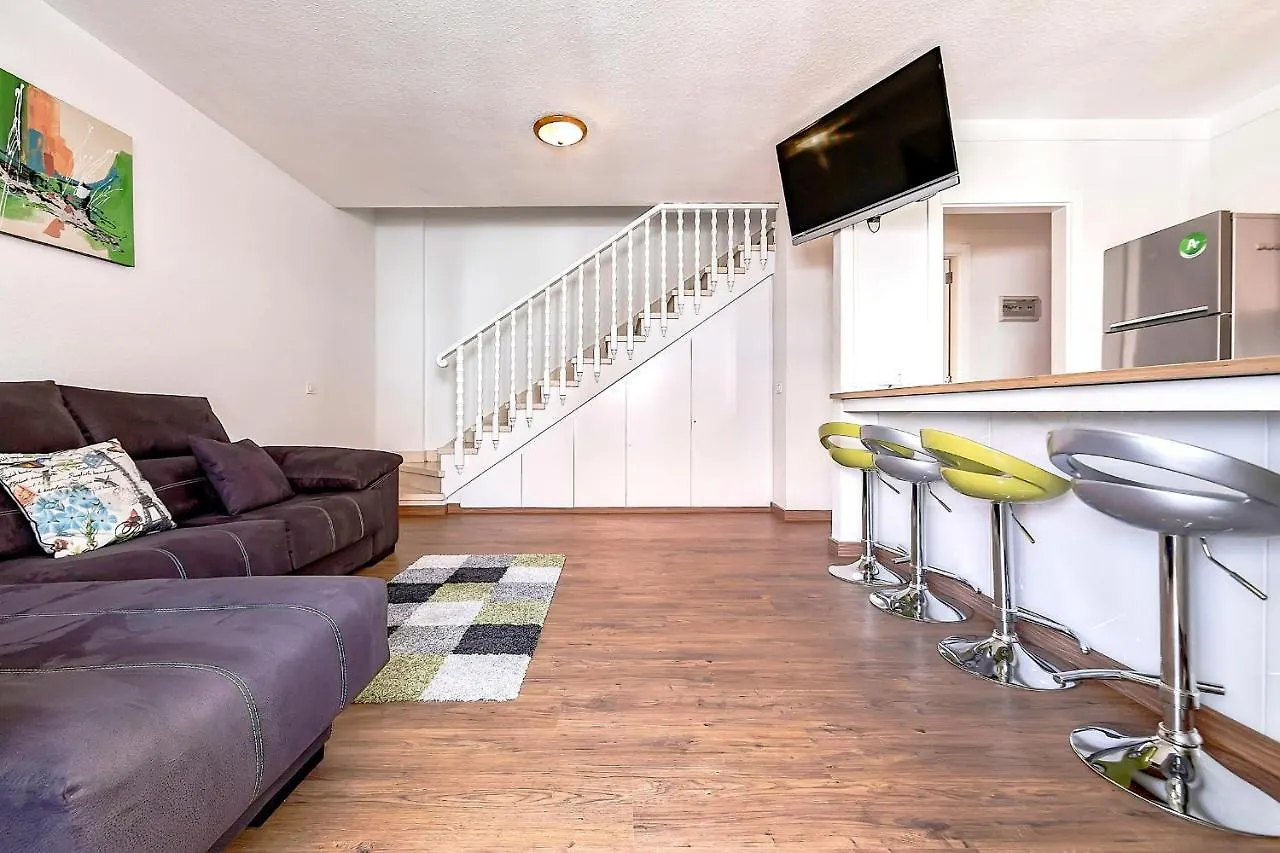 Altamar Apartment In Las Americas Arona